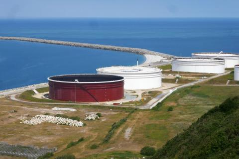 Terminal pétrolier d’Antifer silos
