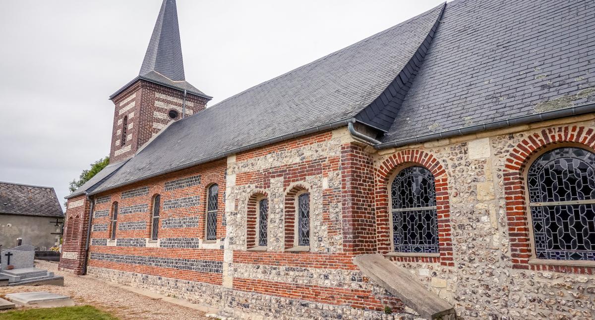 Eglise Saint Jean-Baptiste, Pierrefiques