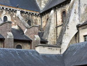 Toit de l'abbaye de Montivilliers