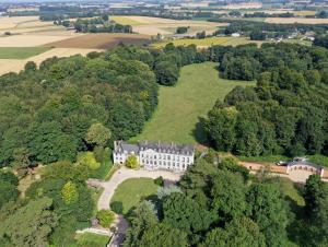 Vue aérienne du Château de Filières, Gommerville