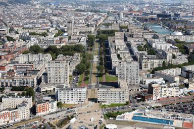 Vue aérienne sur la Porte Océane et l'avenue Foch, Le Havre