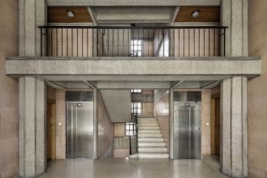 Hall, rue Bernardin St-Pierre